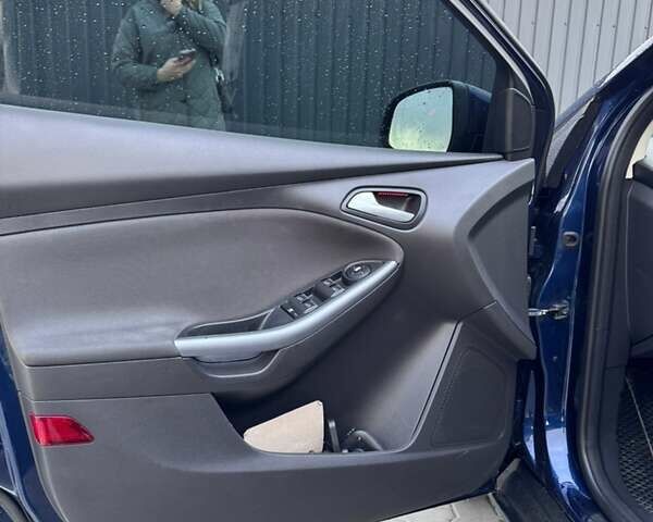 Синій Форд Фокус, об'ємом двигуна 1.6 л та пробігом 276 тис. км за 7100 $, фото 10 на Automoto.ua