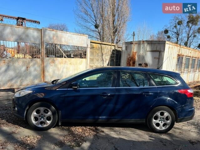 Синий Форд Фокус, объемом двигателя 1.56 л и пробегом 244 тыс. км за 7100 $, фото 15 на Automoto.ua