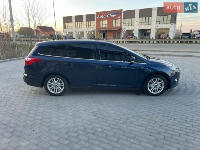 Синий Форд Фокус, объемом двигателя 1 л и пробегом 235 тыс. км за 4999 $, фото 3 на Automoto.ua