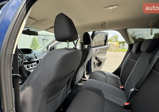 Синій Форд Фокус, об'ємом двигуна 1.6 л та пробігом 236 тис. км за 6450 $, фото 29 на Automoto.ua