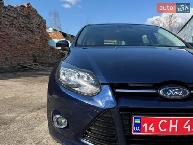 Синій Форд Фокус, об'ємом двигуна 1.6 л та пробігом 196 тис. км за 8150 $, фото 25 на Automoto.ua