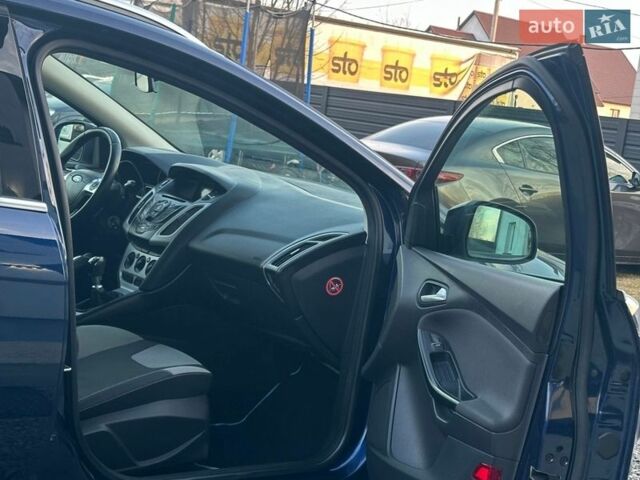 Синий Форд Фокус, объемом двигателя 1.6 л и пробегом 279 тыс. км за 7200 $, фото 36 на Automoto.ua