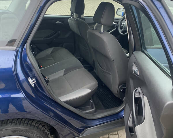 Синий Форд Фокус, объемом двигателя 1.6 л и пробегом 245 тыс. км за 7200 $, фото 38 на Automoto.ua