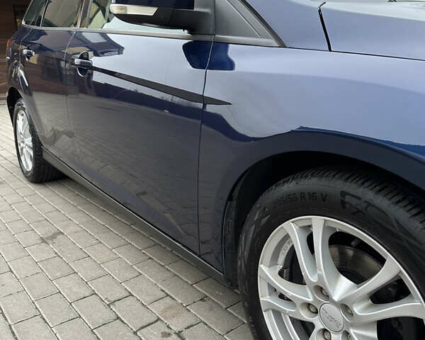 Синий Форд Фокус, объемом двигателя 1.6 л и пробегом 194 тыс. км за 7200 $, фото 9 на Automoto.ua