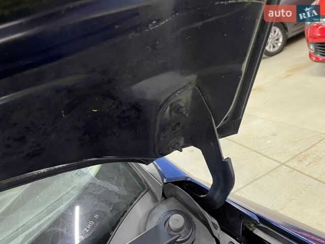 Синій Форд Фокус, об'ємом двигуна 1.6 л та пробігом 229 тис. км за 8900 $, фото 81 на Automoto.ua