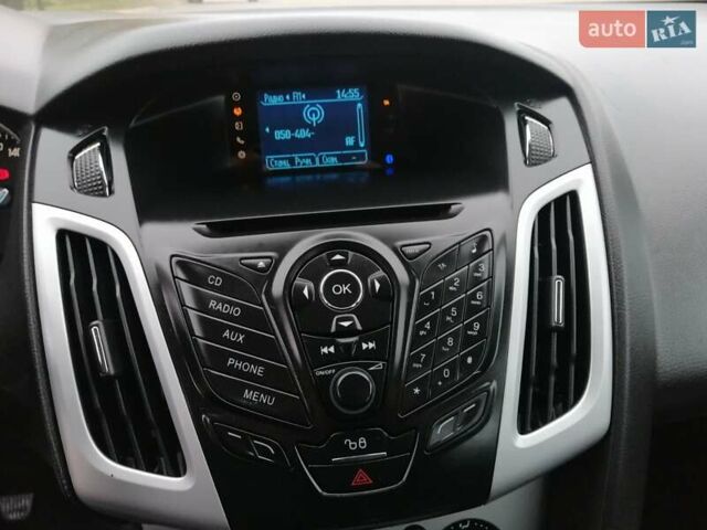 Синий Форд Фокус, объемом двигателя 1.6 л и пробегом 215 тыс. км за 7999 $, фото 28 на Automoto.ua