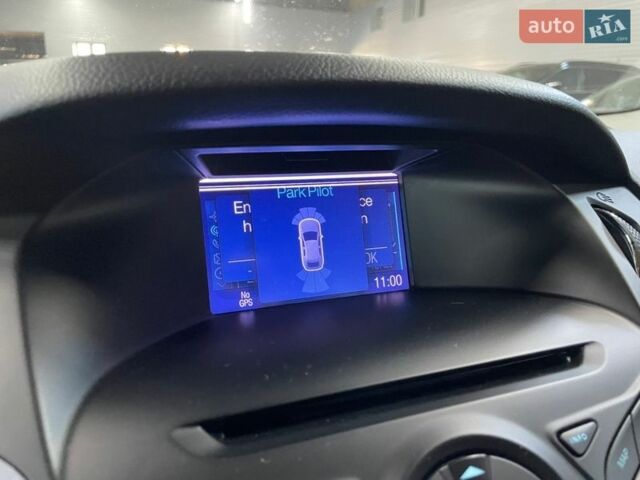 Синій Форд Фокус, об'ємом двигуна 1.6 л та пробігом 229 тис. км за 8900 $, фото 37 на Automoto.ua