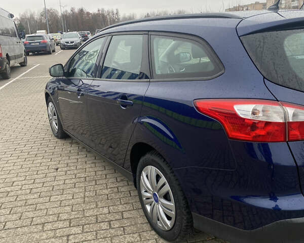 Синий Форд Фокус, объемом двигателя 1.6 л и пробегом 245 тыс. км за 7200 $, фото 14 на Automoto.ua