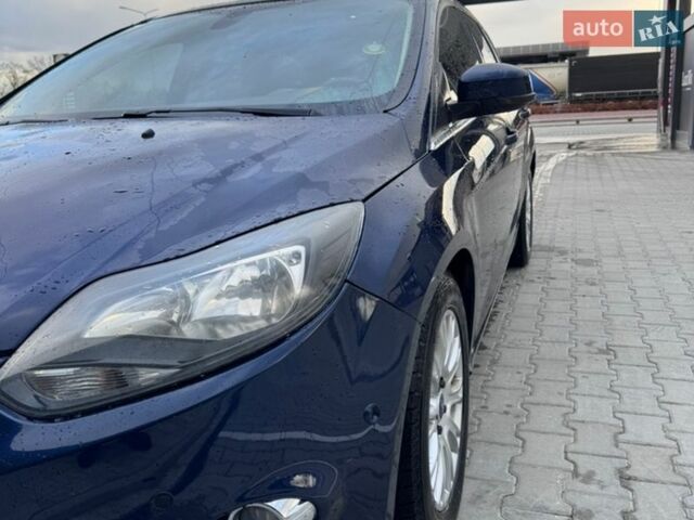 Синій Форд Фокус, об'ємом двигуна 1.6 л та пробігом 276 тис. км за 7100 $, фото 2 на Automoto.ua