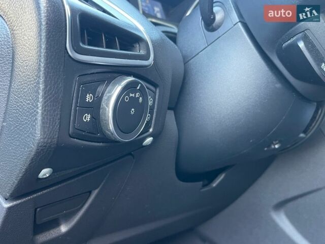 Синій Форд Фокус, об'ємом двигуна 1.6 л та пробігом 226 тис. км за 7700 $, фото 47 на Automoto.ua