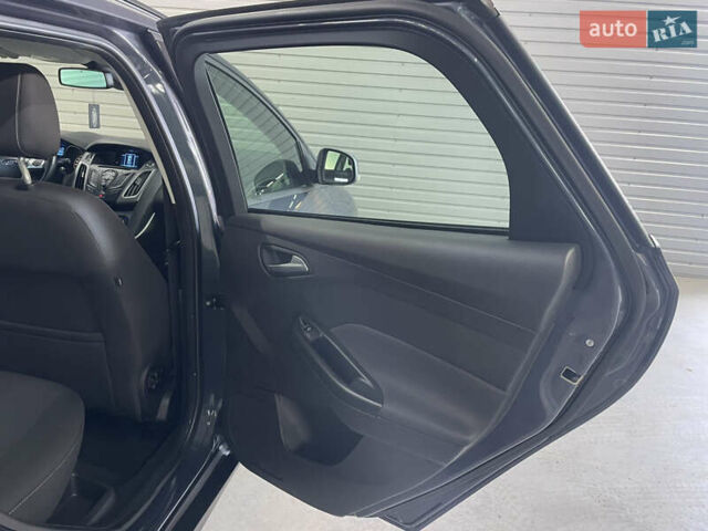 Синий Форд Фокус, объемом двигателя 1.6 л и пробегом 217 тыс. км за 7750 $, фото 15 на Automoto.ua