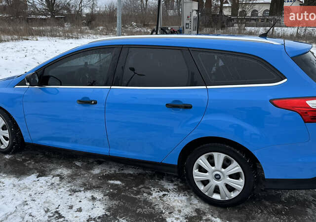 Синий Форд Фокус, объемом двигателя 1.56 л и пробегом 257 тыс. км за 8300 $, фото 5 на Automoto.ua