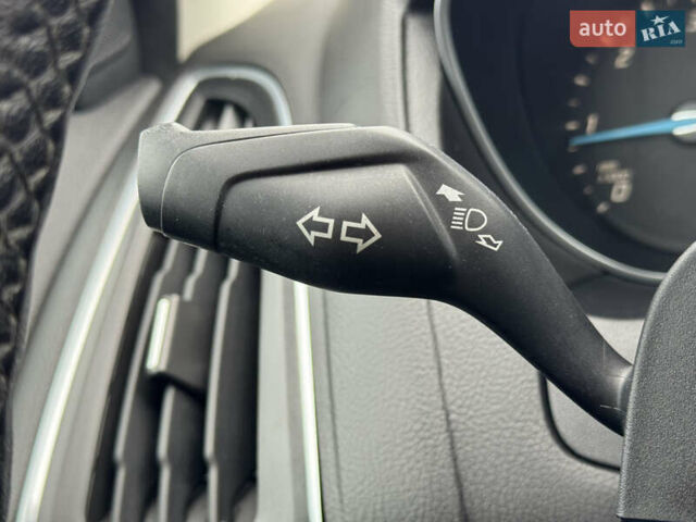 Синий Форд Фокус, объемом двигателя 1.6 л и пробегом 208 тыс. км за 8649 $, фото 50 на Automoto.ua