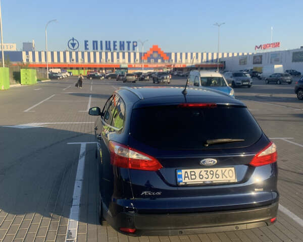 Синий Форд Фокус, объемом двигателя 1.6 л и пробегом 256 тыс. км за 7600 $, фото 4 на Automoto.ua