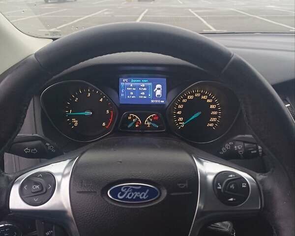 Синий Форд Фокус, объемом двигателя 1.6 л и пробегом 300 тыс. км за 6500 $, фото 14 на Automoto.ua