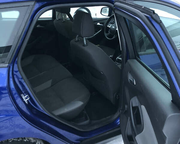 Синий Форд Фокус, объемом двигателя 1.6 л и пробегом 297 тыс. км за 8600 $, фото 16 на Automoto.ua