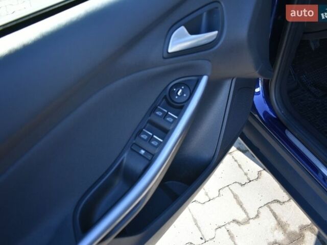 Синий Форд Фокус, объемом двигателя 1.6 л и пробегом 213 тыс. км за 9000 $, фото 20 на Automoto.ua