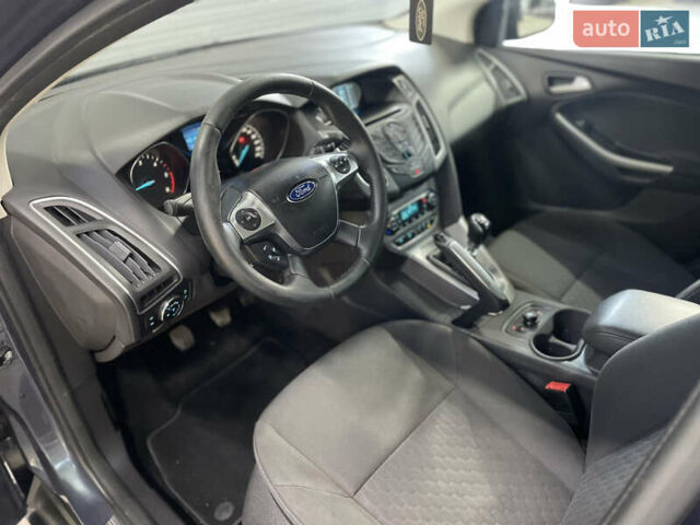 Синий Форд Фокус, объемом двигателя 1.6 л и пробегом 217 тыс. км за 7750 $, фото 24 на Automoto.ua
