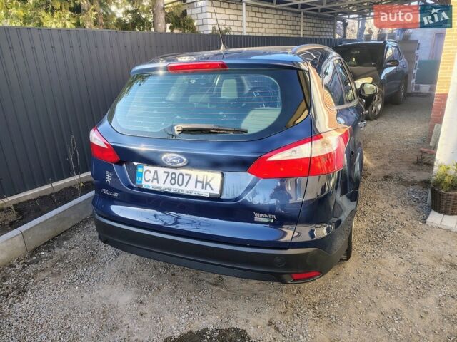 Синій Форд Фокус, об'ємом двигуна 1 л та пробігом 184 тис. км за 5900 $, фото 4 на Automoto.ua
