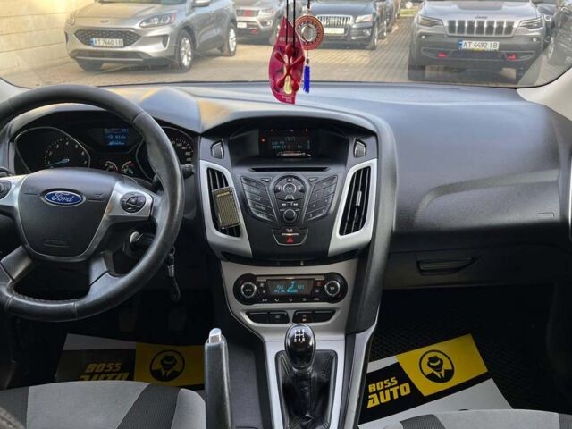 Синий Форд Фокус, объемом двигателя 1 л и пробегом 171 тыс. км за 6100 $, фото 10 на Automoto.ua