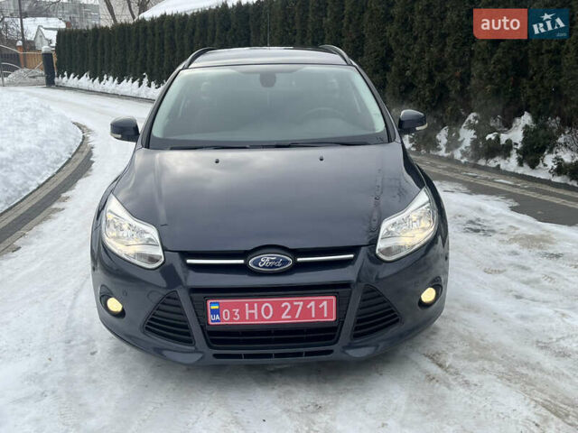 Синий Форд Фокус, объемом двигателя 1.6 л и пробегом 217 тыс. км за 7100 $, фото 4 на Automoto.ua