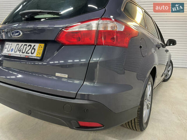 Синій Форд Фокус, об'ємом двигуна 1.6 л та пробігом 217 тис. км за 8350 $, фото 62 на Automoto.ua