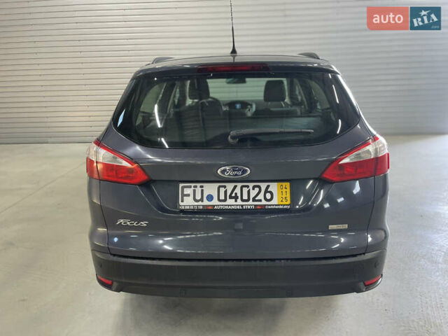 Синий Форд Фокус, объемом двигателя 1.6 л и пробегом 217 тыс. км за 7750 $, фото 6 на Automoto.ua