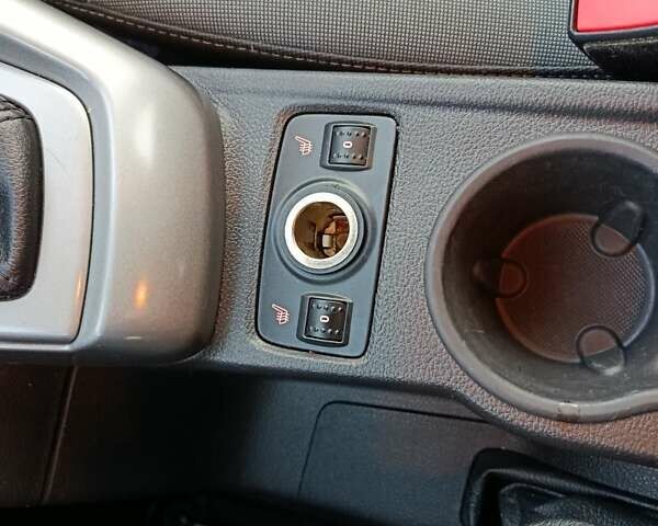 Синій Форд Фокус, об'ємом двигуна 1.6 л та пробігом 243 тис. км за 7300 $, фото 20 на Automoto.ua