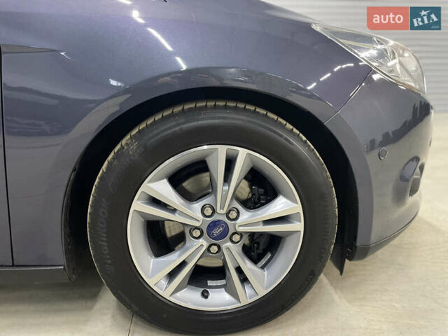 Синій Форд Фокус, об'ємом двигуна 1.6 л та пробігом 217 тис. км за 8350 $, фото 12 на Automoto.ua