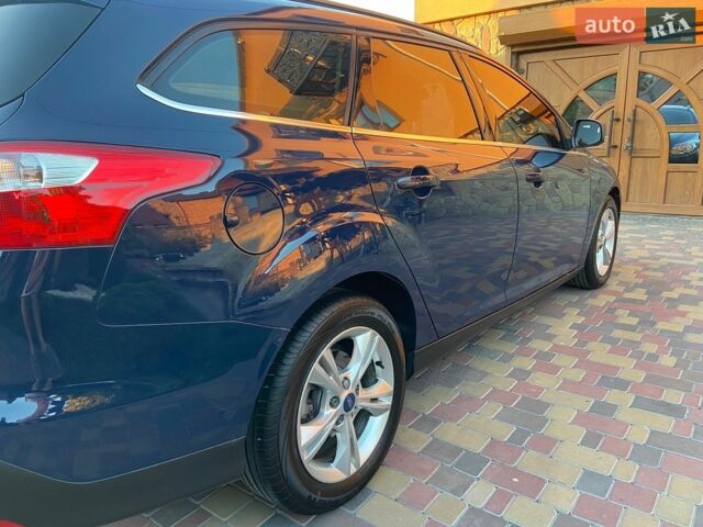 Синий Форд Фокус, объемом двигателя 1 л и пробегом 223 тыс. км за 5999 $, фото 8 на Automoto.ua