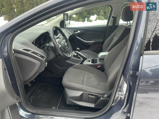 Синий Форд Фокус, объемом двигателя 1.6 л и пробегом 217 тыс. км за 7100 $, фото 16 на Automoto.ua