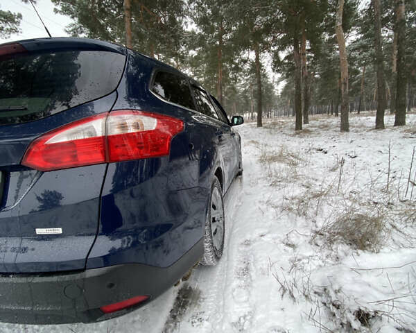 Синій Форд Фокус, об'ємом двигуна 1.56 л та пробігом 223 тис. км за 7900 $, фото 7 на Automoto.ua