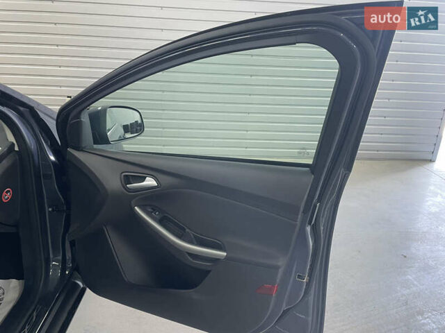 Синий Форд Фокус, объемом двигателя 1.6 л и пробегом 217 тыс. км за 7750 $, фото 16 на Automoto.ua