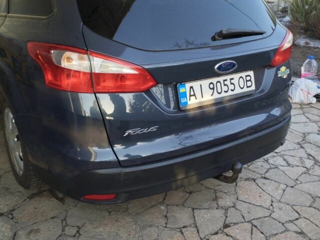 Синий Форд Фокус, объемом двигателя 1.6 л и пробегом 158 тыс. км за 6400 $, фото 10 на Automoto.ua