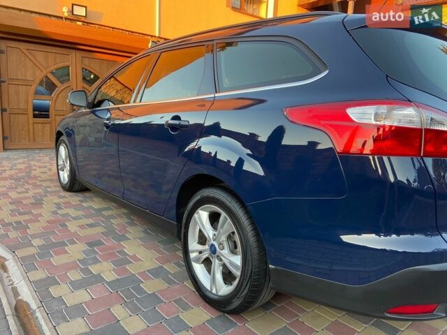 Синий Форд Фокус, объемом двигателя 1 л и пробегом 223 тыс. км за 5999 $, фото 6 на Automoto.ua