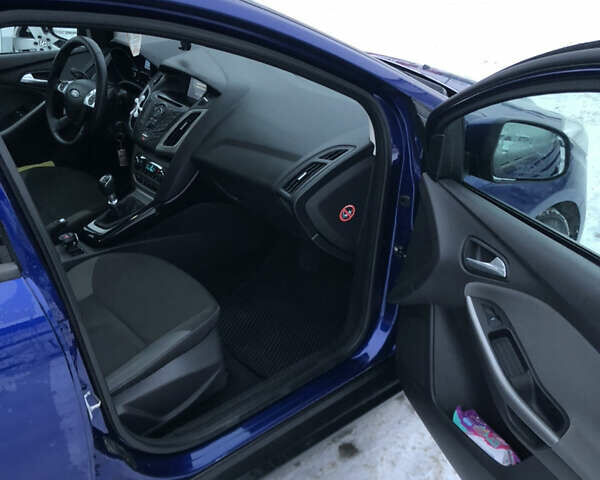 Синий Форд Фокус, объемом двигателя 1.6 л и пробегом 297 тыс. км за 8600 $, фото 15 на Automoto.ua