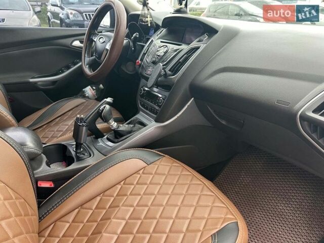 Синий Форд Фокус, объемом двигателя 1.6 л и пробегом 259 тыс. км за 8940 $, фото 13 на Automoto.ua