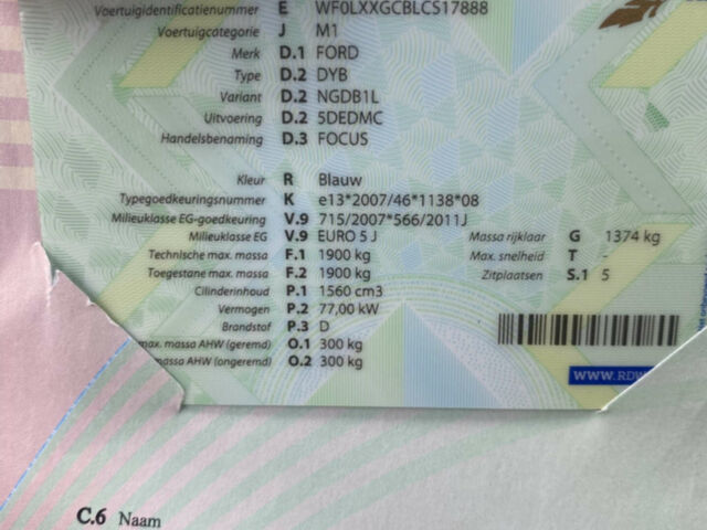 Синий Форд Фокус, объемом двигателя 1.6 л и пробегом 240 тыс. км за 7500 $, фото 9 на Automoto.ua