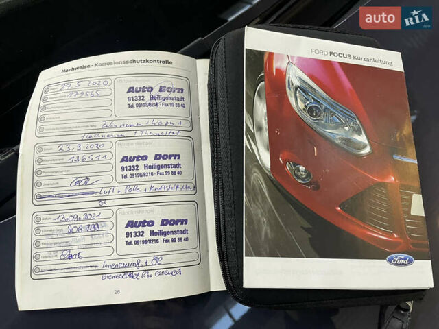 Синій Форд Фокус, об'ємом двигуна 1.6 л та пробігом 217 тис. км за 8350 $, фото 2 на Automoto.ua