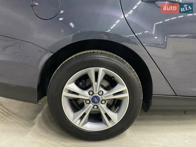 Синій Форд Фокус, об'ємом двигуна 1.6 л та пробігом 217 тис. км за 8350 $, фото 14 на Automoto.ua