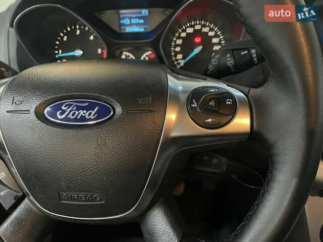 Синій Форд Фокус, об'ємом двигуна 1.6 л та пробігом 217 тис. км за 8350 $, фото 30 на Automoto.ua