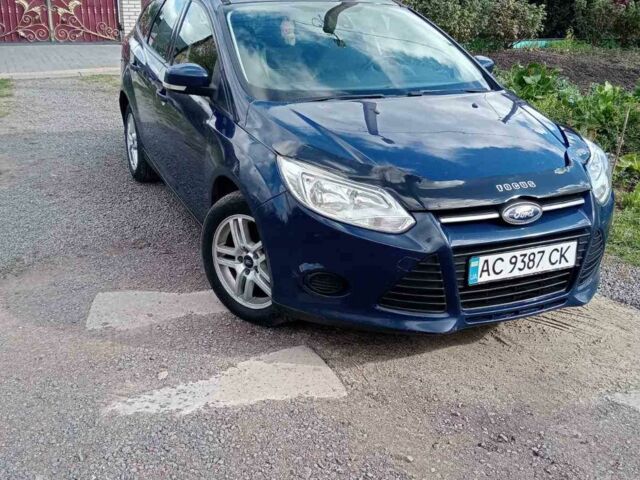 Синий Форд Фокус, объемом двигателя 1.6 л и пробегом 300 тыс. км за 6800 $, фото 4 на Automoto.ua