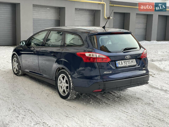 Синий Форд Фокус, объемом двигателя 1.6 л и пробегом 288 тыс. км за 7300 $, фото 3 на Automoto.ua