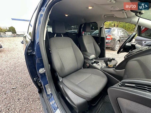 Синий Форд Фокус, объемом двигателя 1.6 л и пробегом 144 тыс. км за 8830 $, фото 32 на Automoto.ua