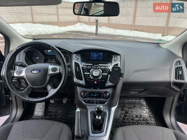 Синій Форд Фокус, об'ємом двигуна 1.6 л та пробігом 166 тис. км за 9199 $, фото 18 на Automoto.ua