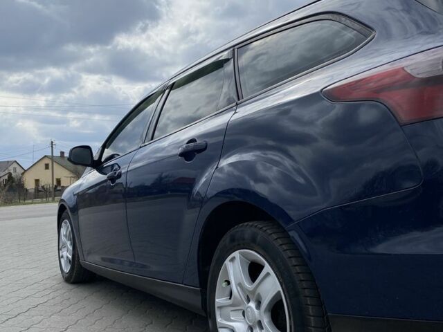 Синій Форд Фокус, об'ємом двигуна 1.6 л та пробігом 312 тис. км за 6999 $, фото 11 на Automoto.ua