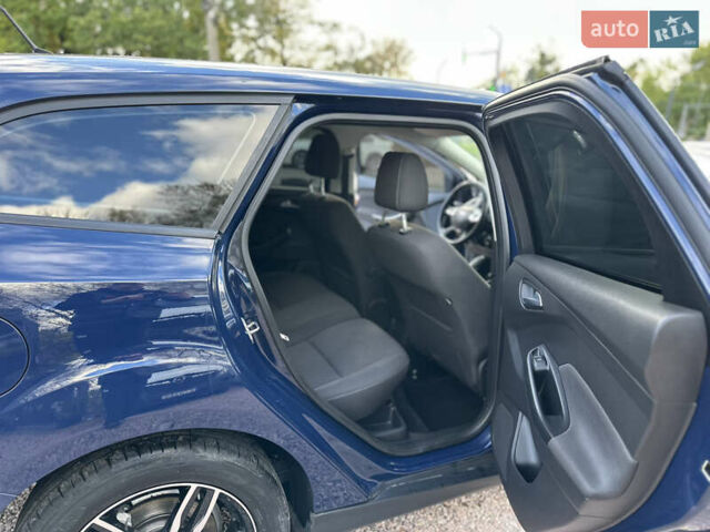 Синий Форд Фокус, объемом двигателя 1.6 л и пробегом 144 тыс. км за 8830 $, фото 25 на Automoto.ua