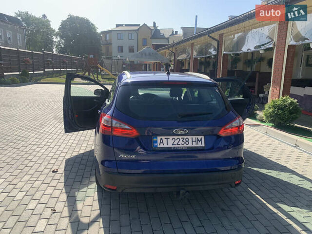 Синий Форд Фокус, объемом двигателя 1.6 л и пробегом 252 тыс. км за 8080 $, фото 5 на Automoto.ua