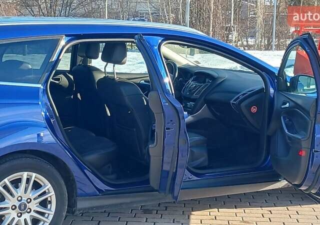 Синий Форд Фокус, объемом двигателя 1.6 л и пробегом 284 тыс. км за 8800 $, фото 30 на Automoto.ua