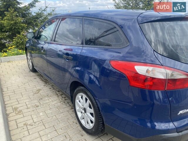 Синий Форд Фокус, объемом двигателя 1.6 л и пробегом 206 тыс. км за 7700 $, фото 1 на Automoto.ua